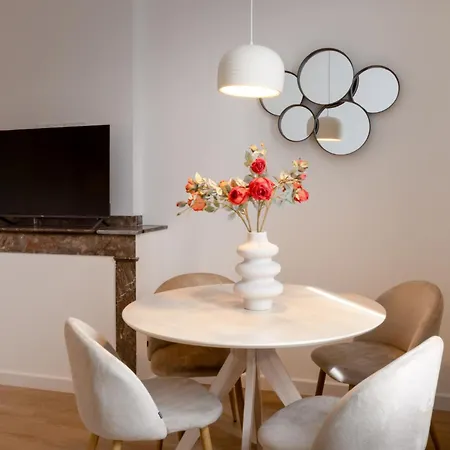 Apartament Marque Neo Art *